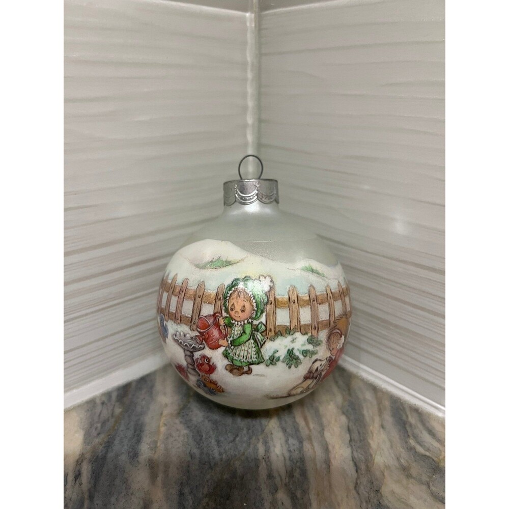 1989 Hallmark Collector's Series Betsey Clark Home For Christmas Ornament
